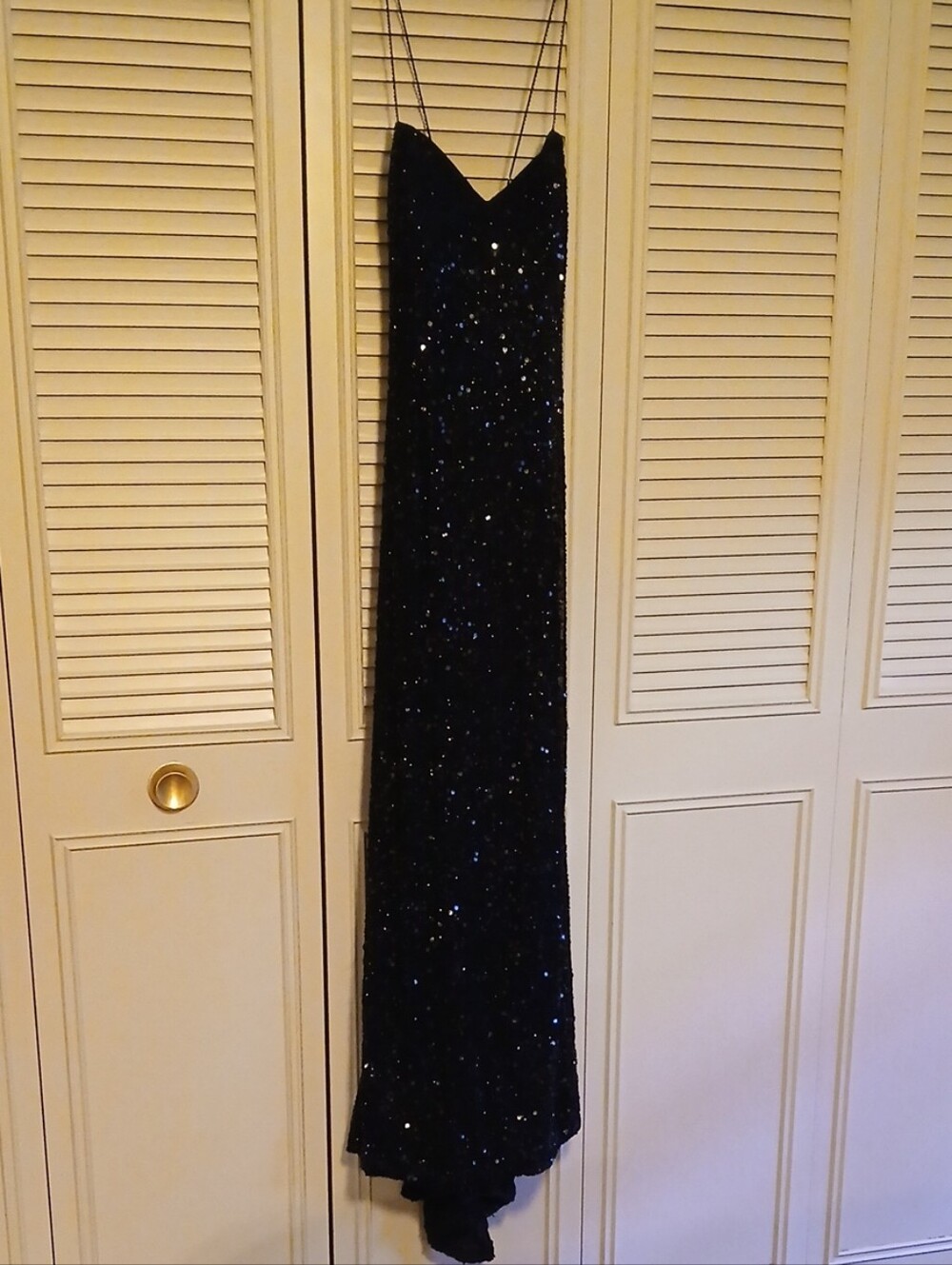 LE GALA by Mon Cheri Black Sequin Spaghetti Strap Evening Dress